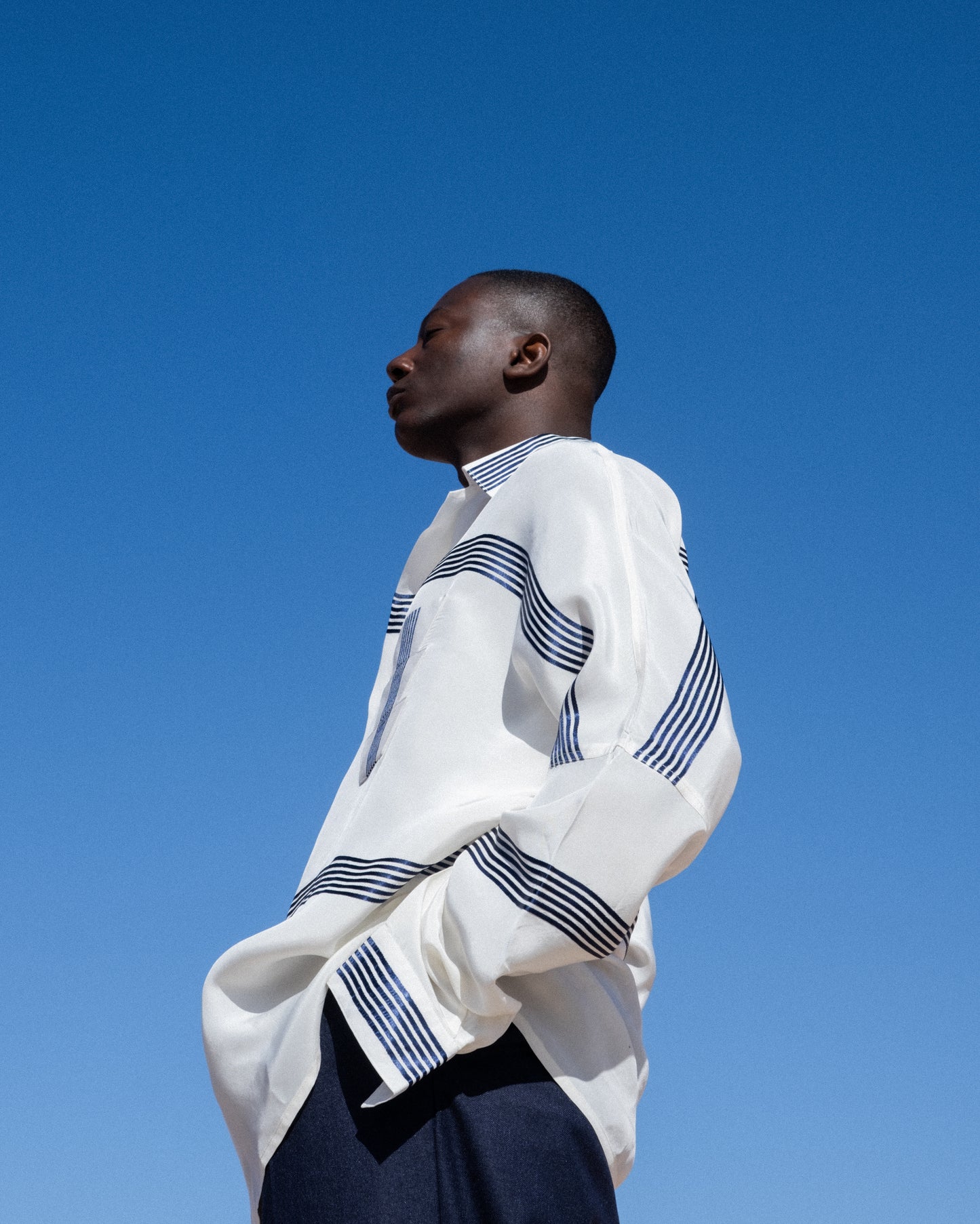 LINEAR ARCHI-KECH SHIRT